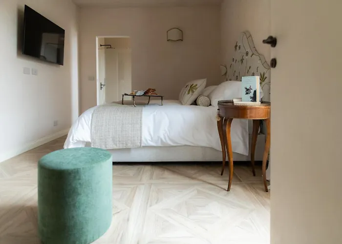 Dimora Tre Galline 卡纳莱