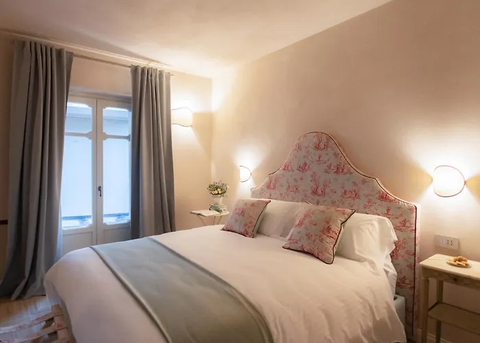 Dimora Tre Galline בית הארחה קנאלה