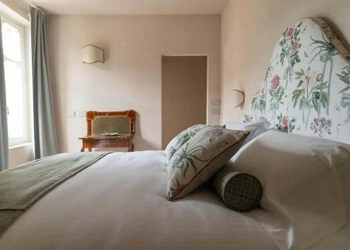 בית הארחה Dimora Tre Galline קנאלה